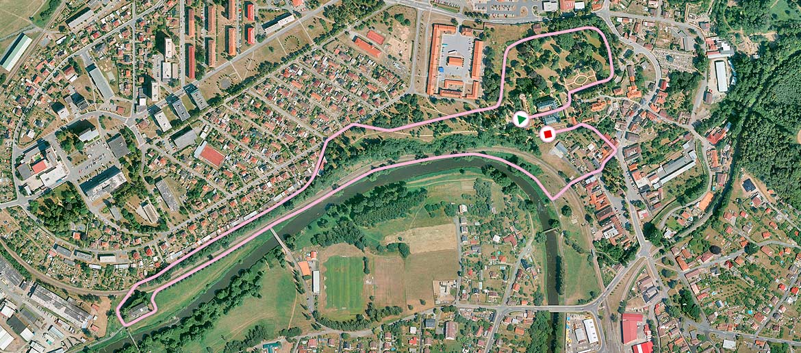 Růžová trasa - Zručský májový běh.